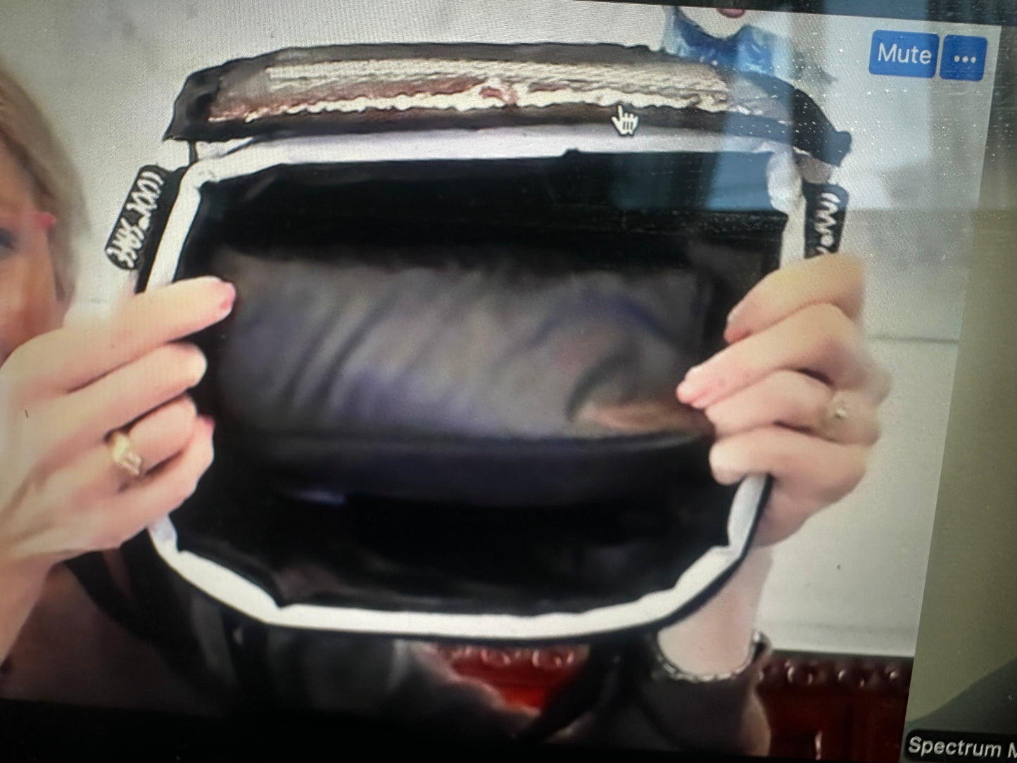 Medical Cooling Bag – 24-Hour Temperature-Controlled Transport (2°C–8°C)